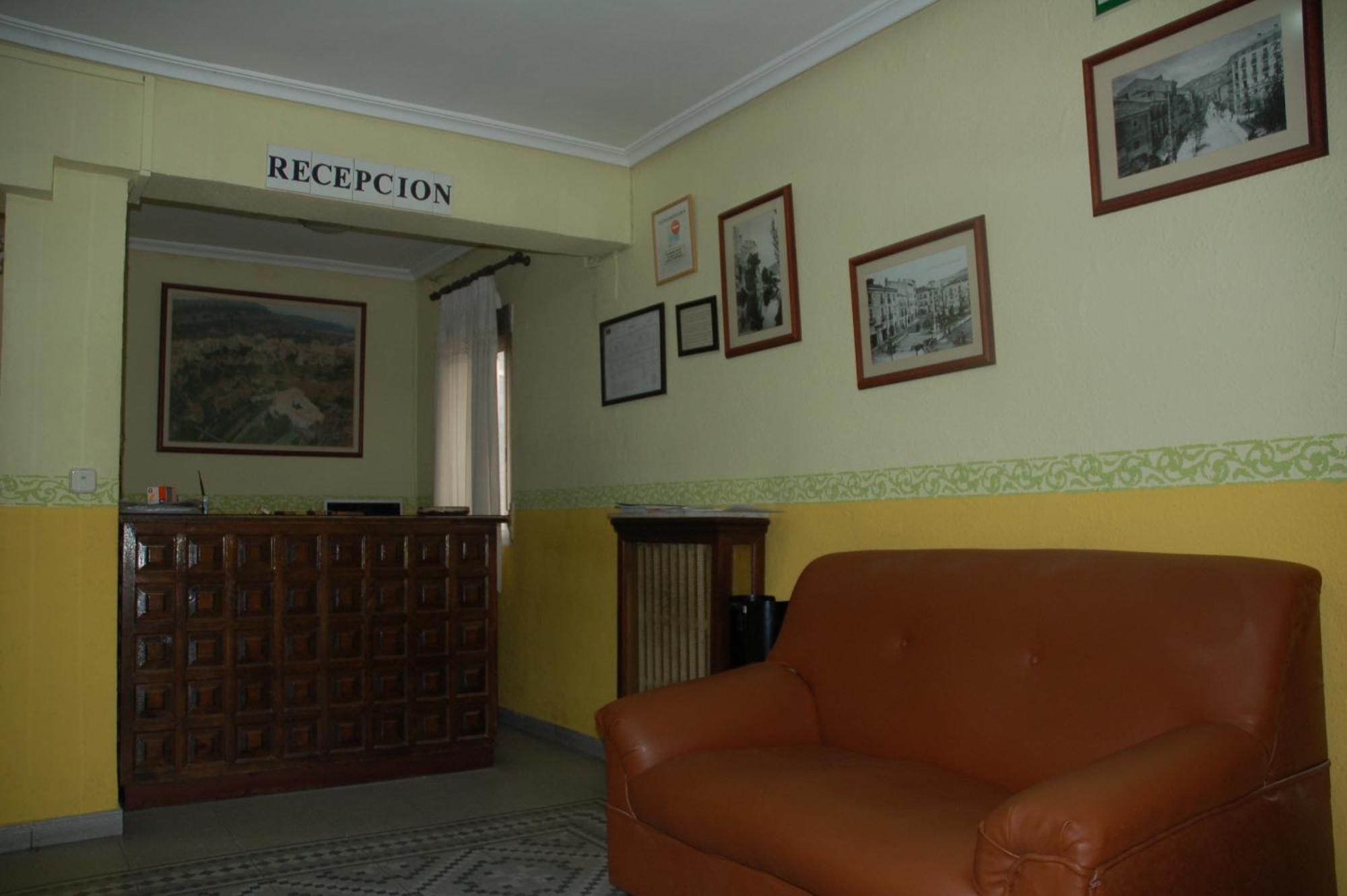 Hostal Residencia Castilla Куенка Екстериор снимка