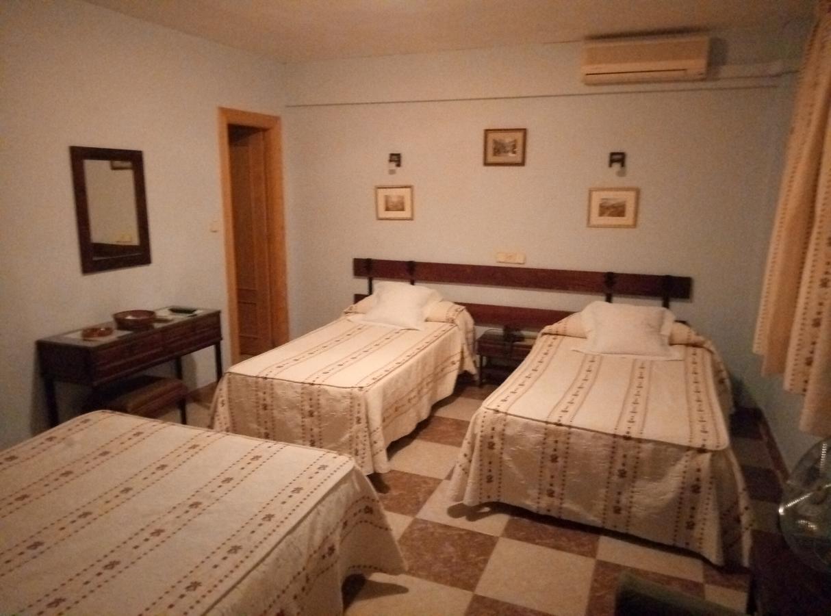 Hostal Residencia Castilla Куенка Екстериор снимка